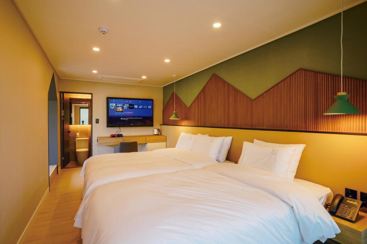 Hotel Pico Tongyeong Eksteriør billede