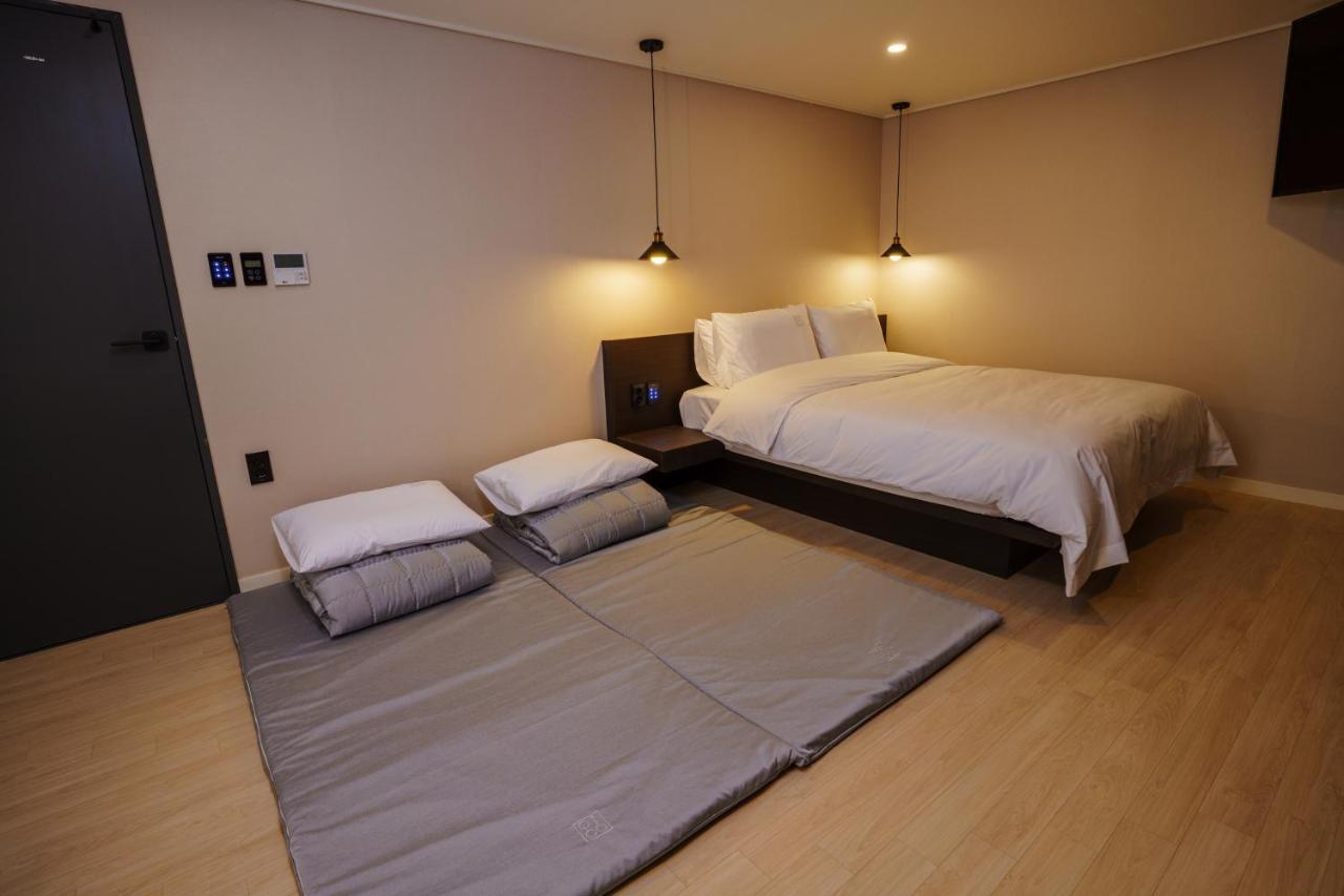Hotel Pico Tongyeong Eksteriør billede
